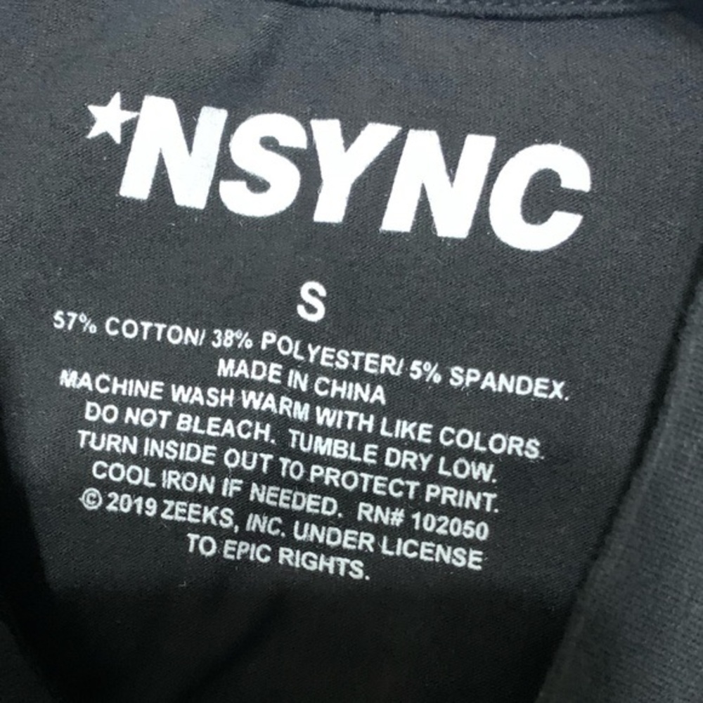 Nsync 2018 No Strings Attached Graphic Tee Long S - image 2